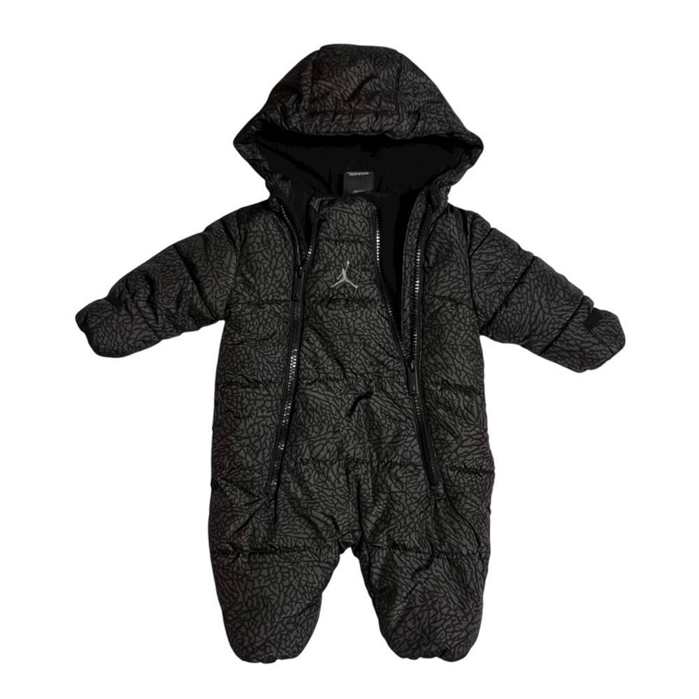 Jordan‎ Baby’s 3-6M Black Puffer Kids one piece overall Snow Suit Hooded Jacket